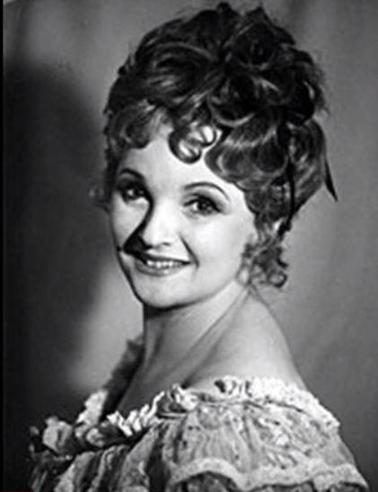 Deborah Cook, Philadelphia Soprano, Dies at 80