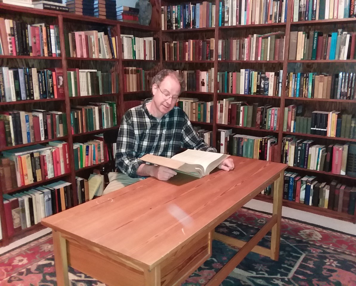 Avid Reader’s Confessions Book Hoarder Life