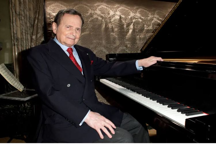 Byron Janis Piano Legend Dies at 95