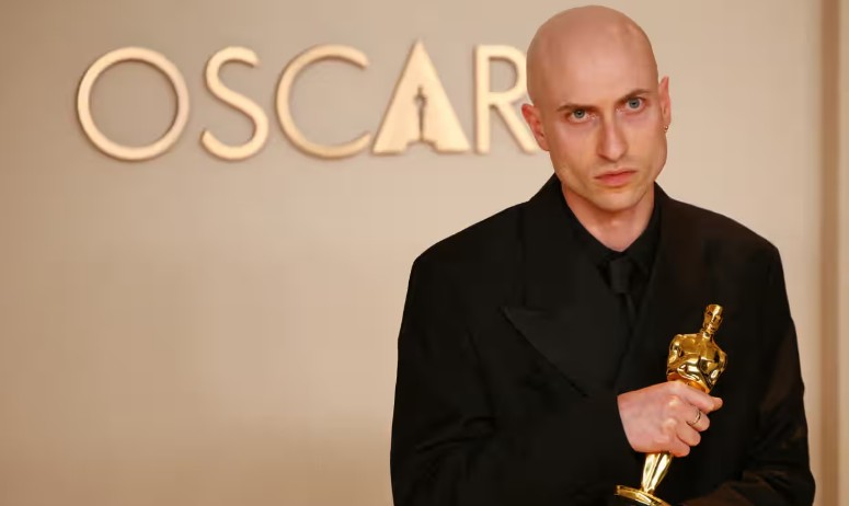 Oscars Nostalgia & Unexpected Highlights