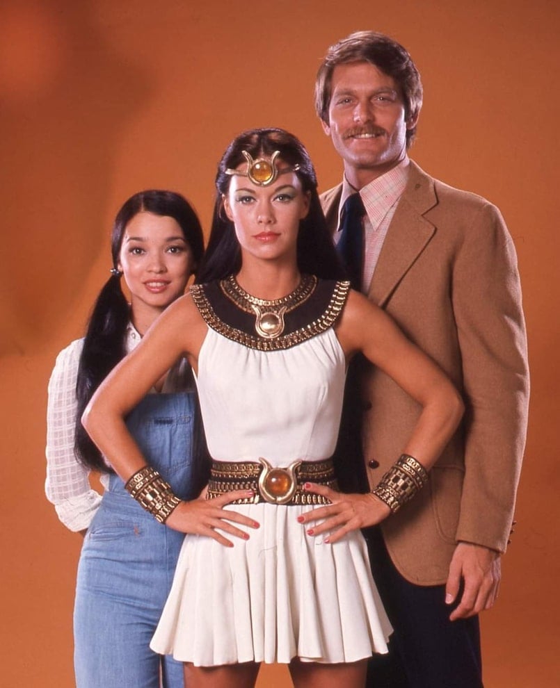 Joanna Cameron Isis Tribute This Friday!