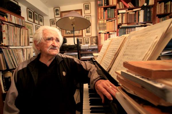 Inocente Carreño Venezuelan Composer Dies at 96