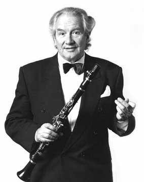 Gervase de Peyer Remembered on WWFM