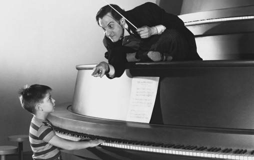 Madness & Piano Movie Music on WWFM